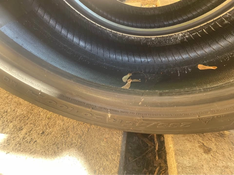 235/40R20 Pirelli All Season Tires - 2 Tires - photo 4