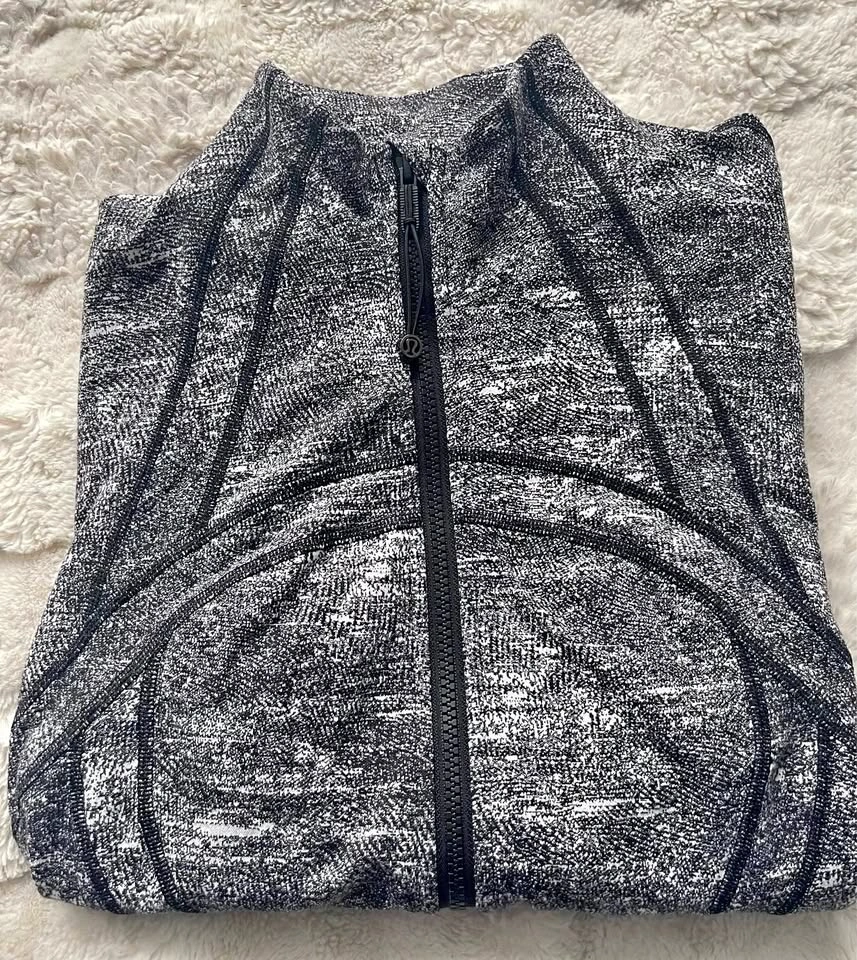 Lululemon Define Marled Gray Full Zip Women’s Athletic Jacket