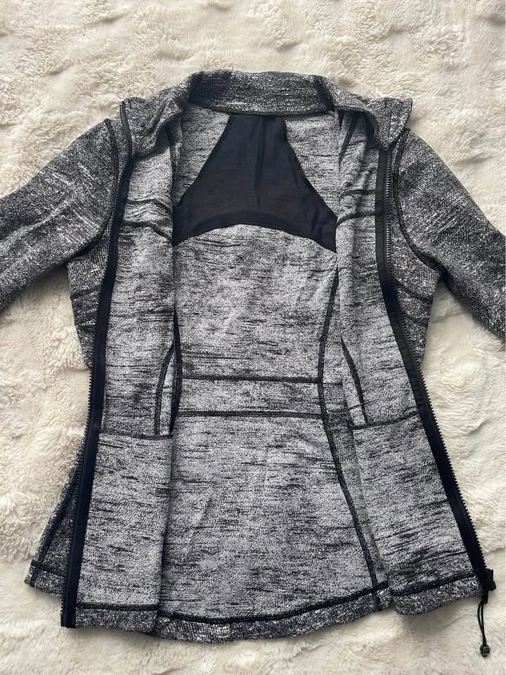 Lululemon Define Marled Gray Full Zip Women’s Athletic Jacket - photo 2