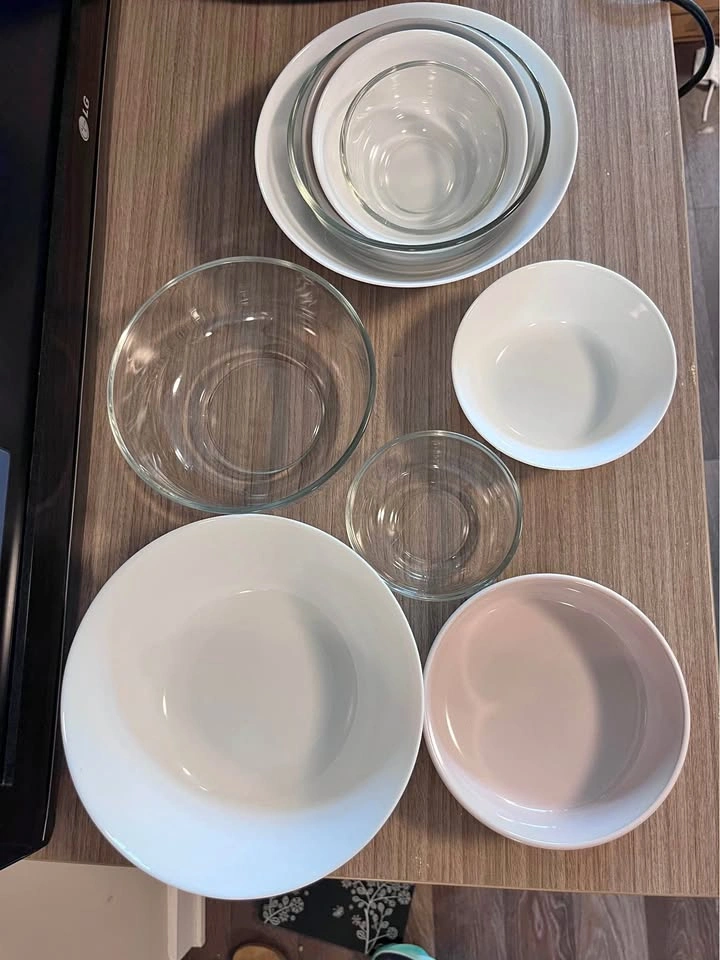 Glass bowls