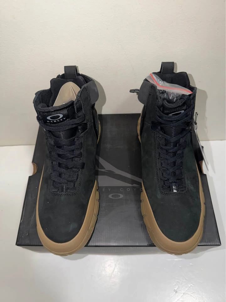 New Oakley Men Boots. Size 10.5 US (Fits 9.5-10) - photo 4