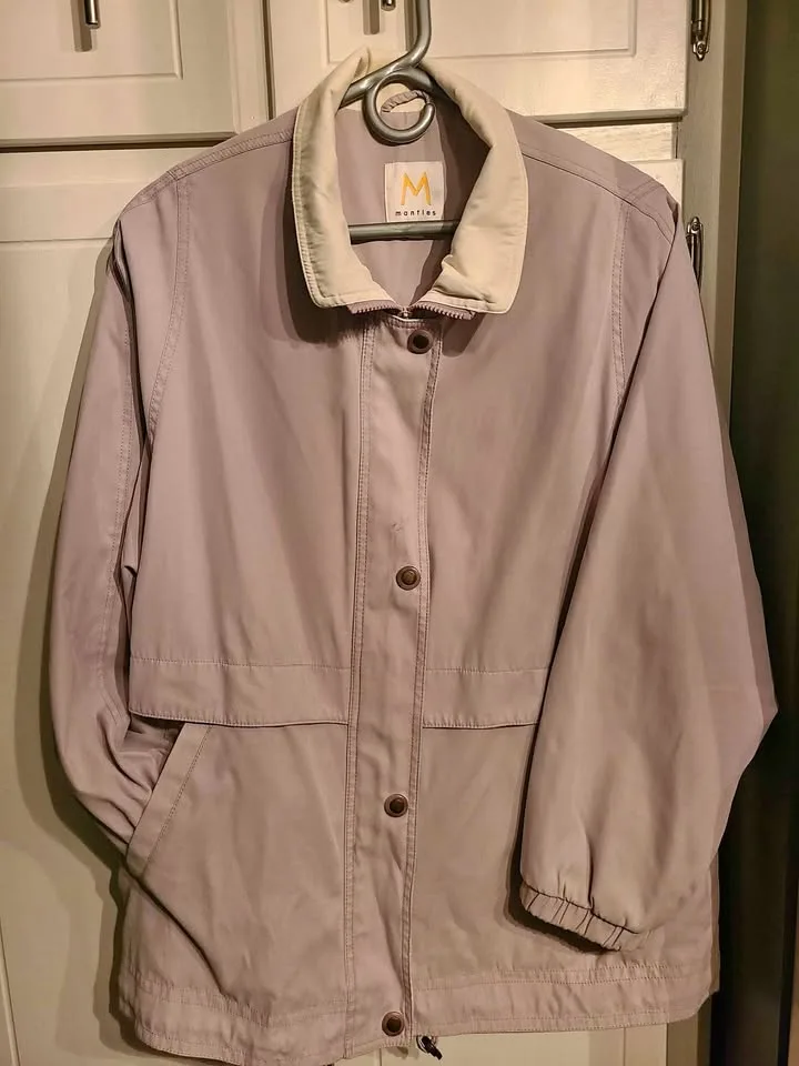 Women's jacket thumbnail