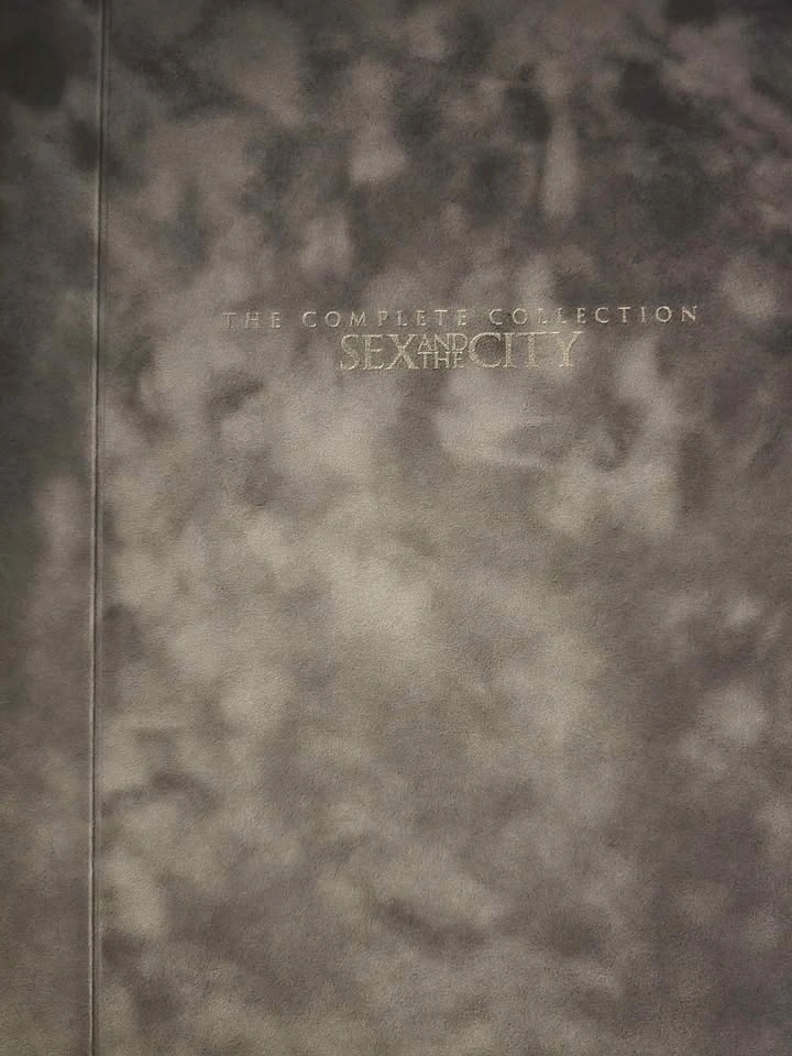 Sex and the City Complete Collection - White Box - photo 3