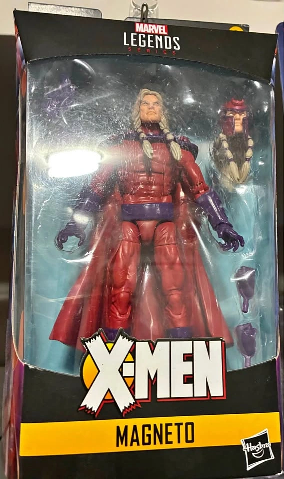 Hasbro Marvel Legends Series 6-inch Magneto Age of Apocalypse