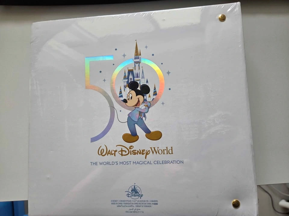 Walt Disney World 50th Anniversary Photo Album - photo 2