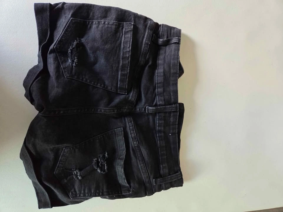 Black ripped jean shorts ( urban planet) - photo 2