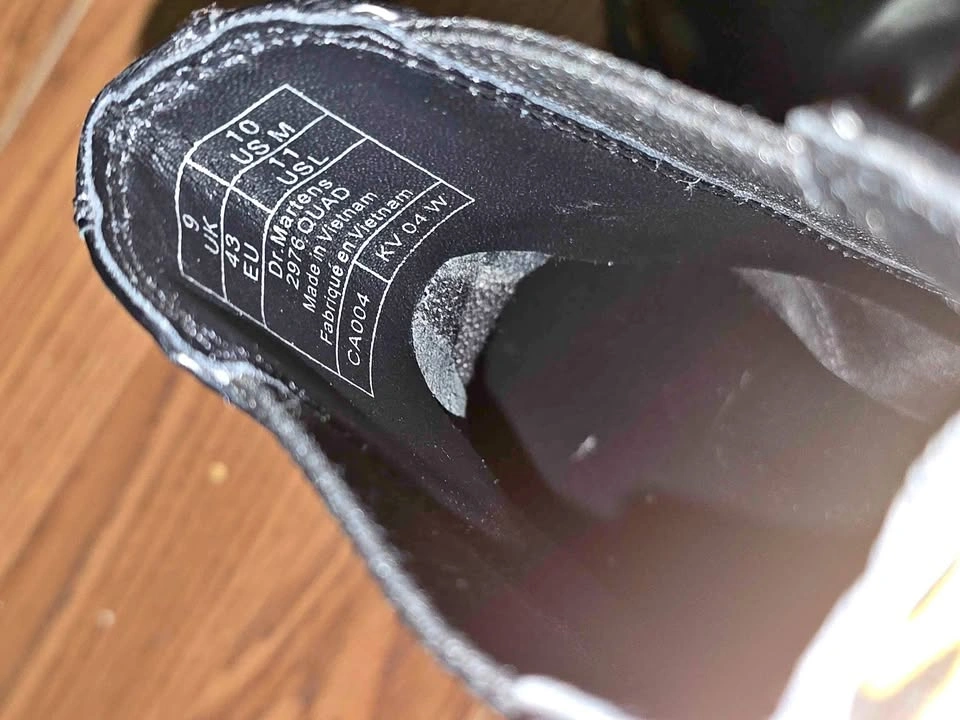 Doc Martens Chelsea boots