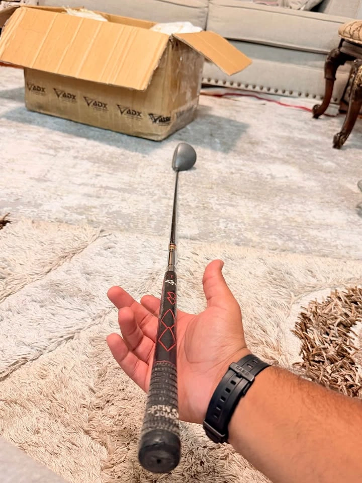 TaylorMade Mid Size Driver and Striker Golf Club