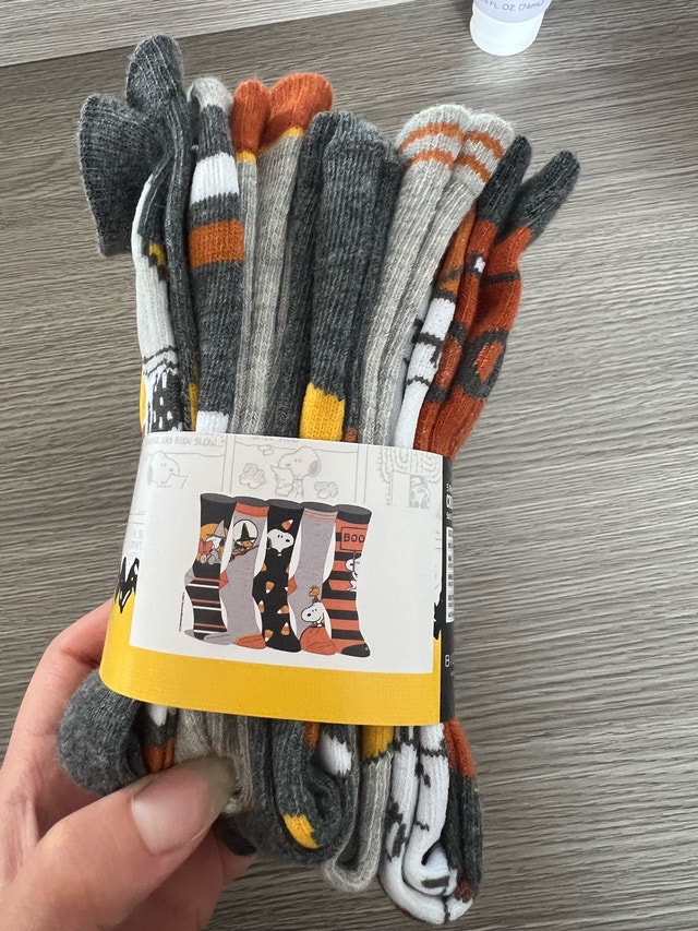 snoopy socks - photo 2