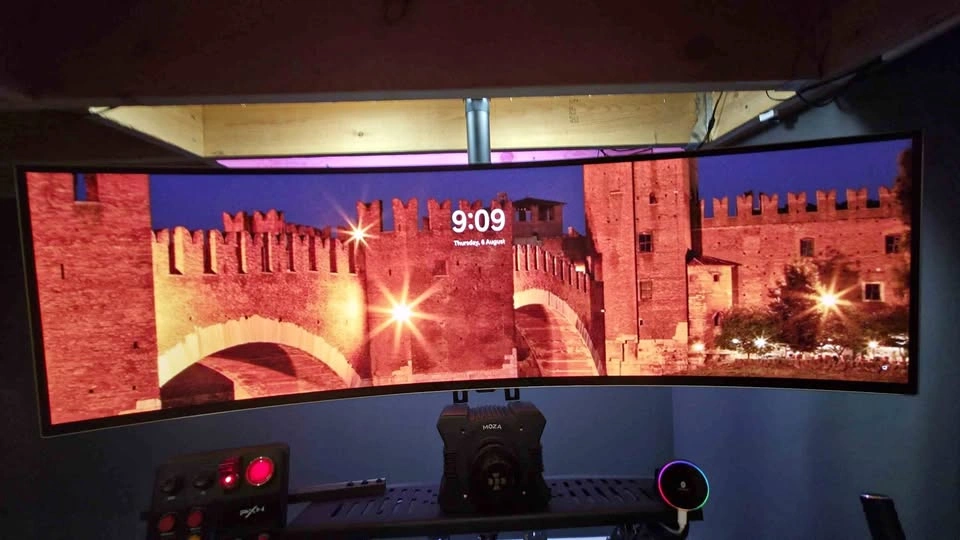 Samsung G9 49" curved oled monitor (G91SD) 140HZ
