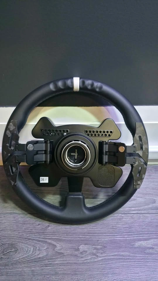 Moza racing cs v2p steering wheel addon - photo 2