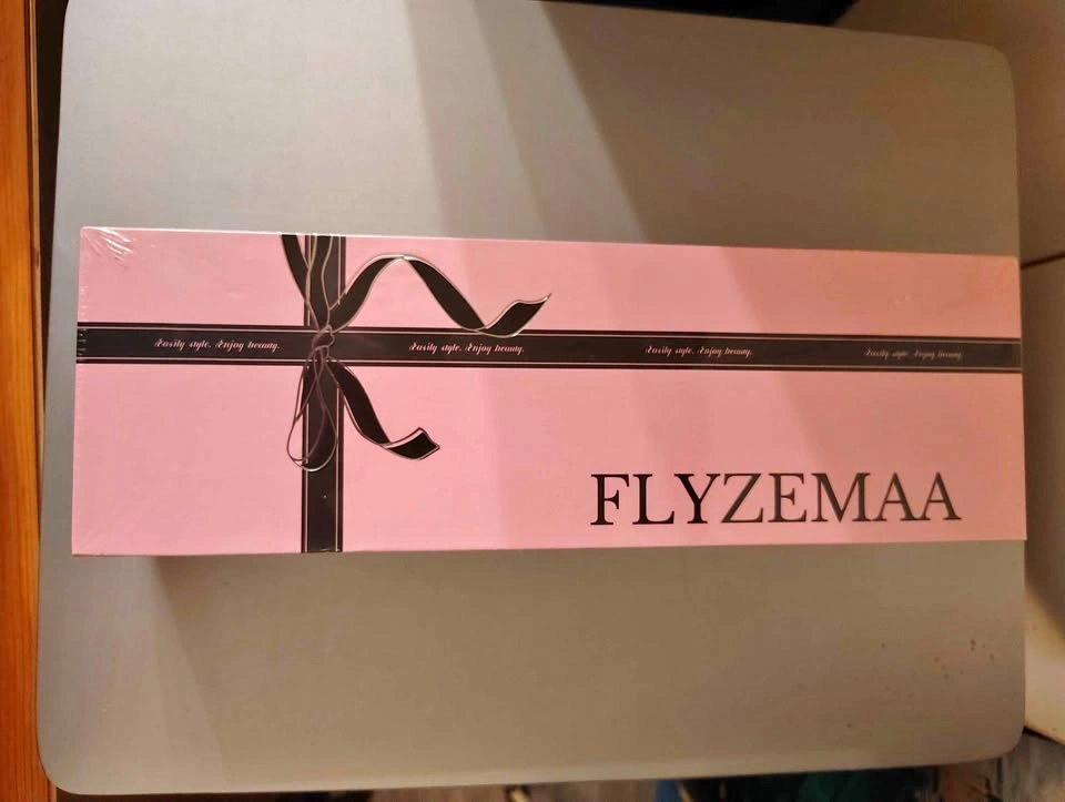 New Sealed Flyzemaa 1.5-Inch Thermal Heated Round Brush