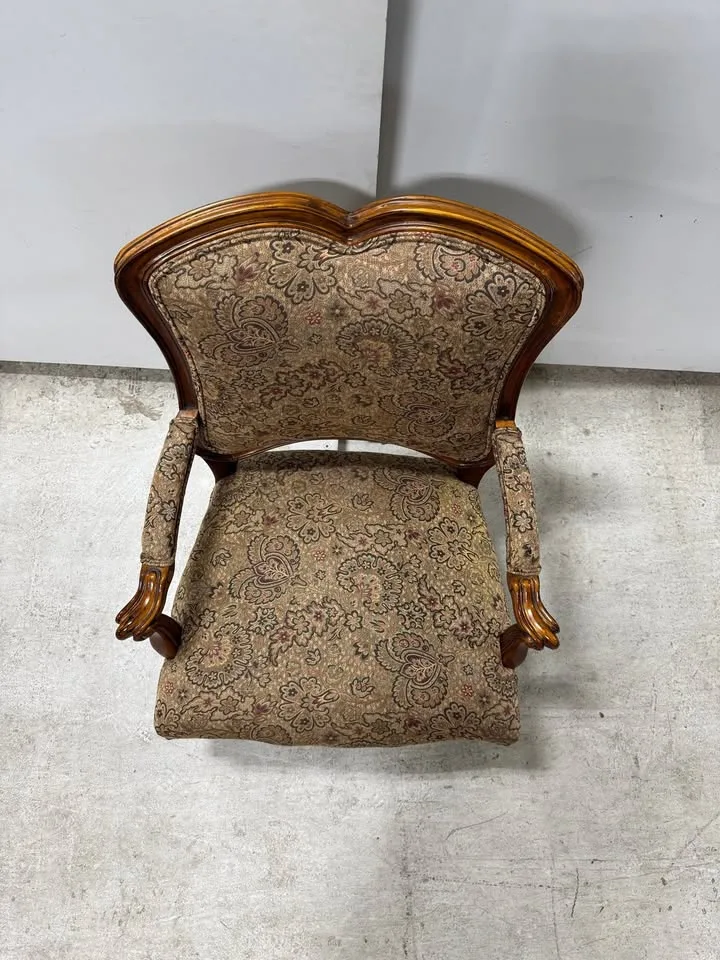 🚚 Delivery + Vintage French Provincial Armchair image indicator(5)