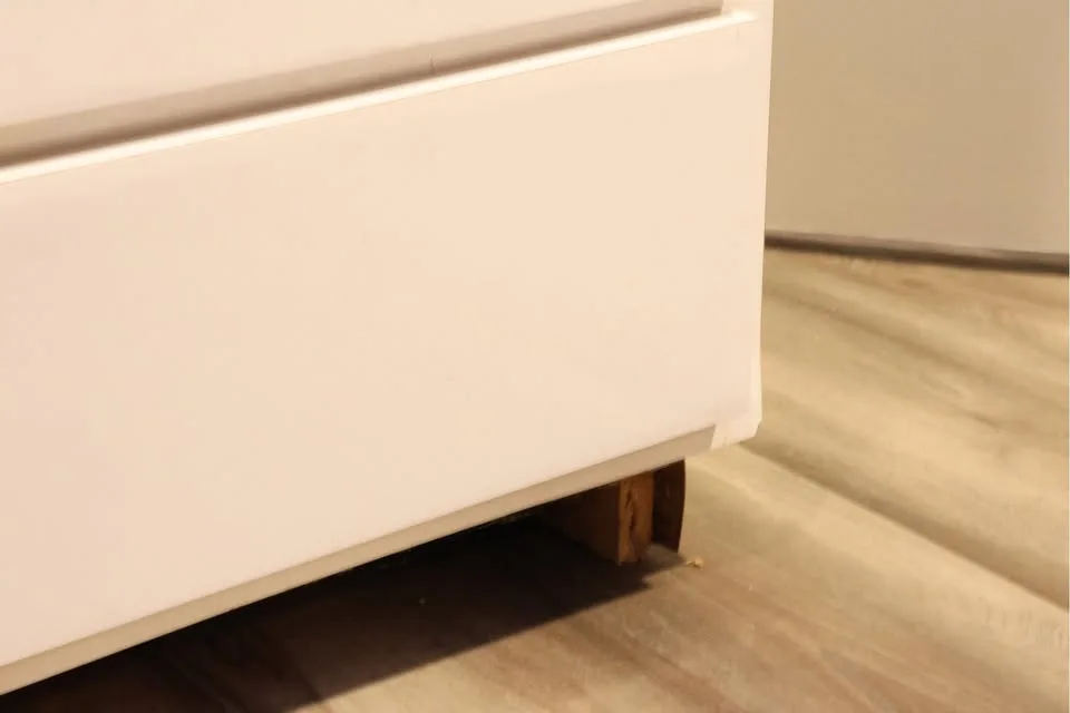 🚚 Delivery + MALM chest dresser of 6 drawers 25279 image indicator(2)