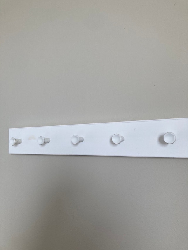 IKEA LURT 6-knob wall rack - photo 2