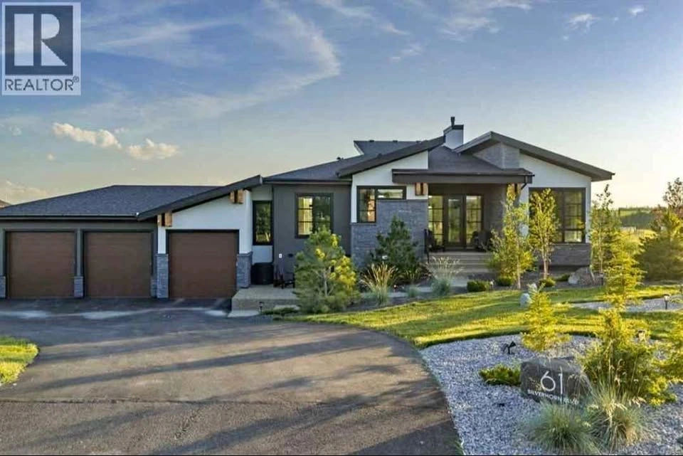 Beautiful Acreage Minutes From Calgary City Limits