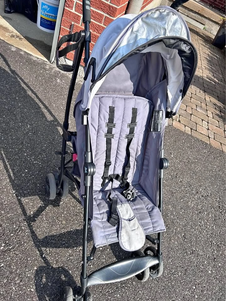 Summer Infant 3D umbrella stroller