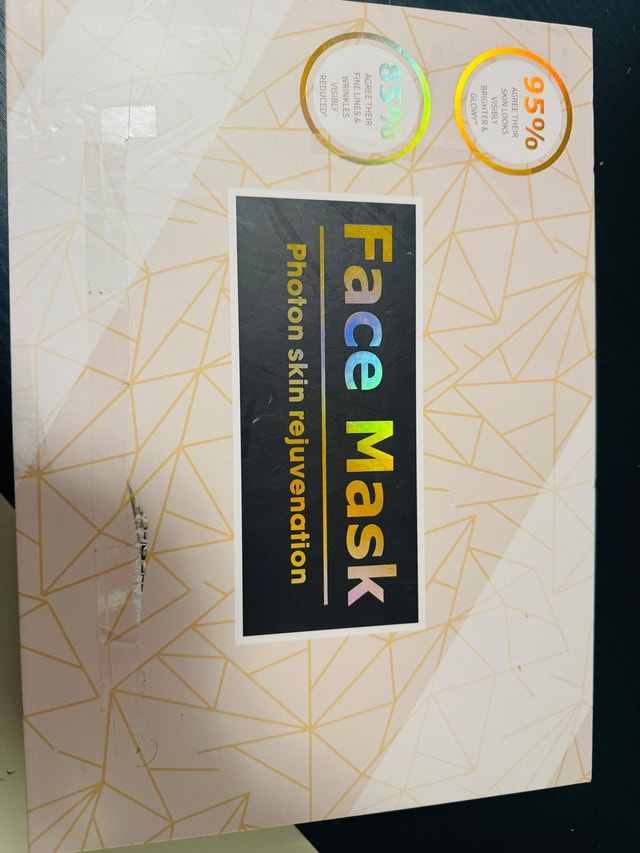 Mailbox Photon Skin Rejuvenation Face Mask