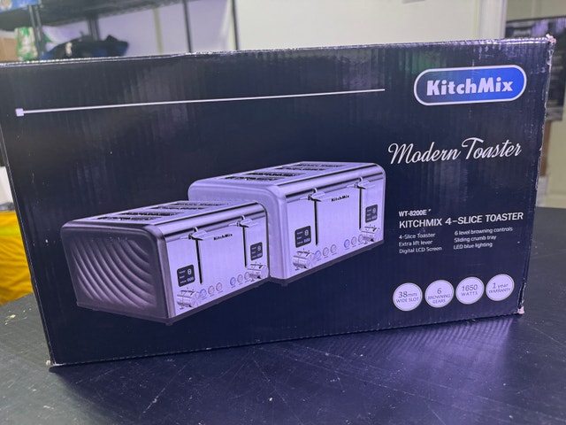 KitchMix 4-Slice Modern Toaster