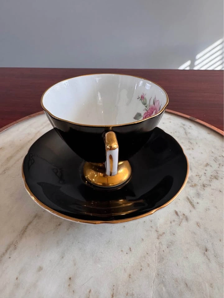 Vintage Taylor & Kent Tea Cup and Saucer - photo 4