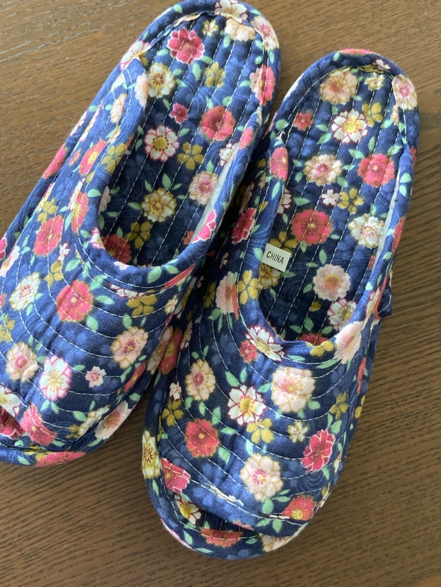 2 Floral Slippers - photo 2