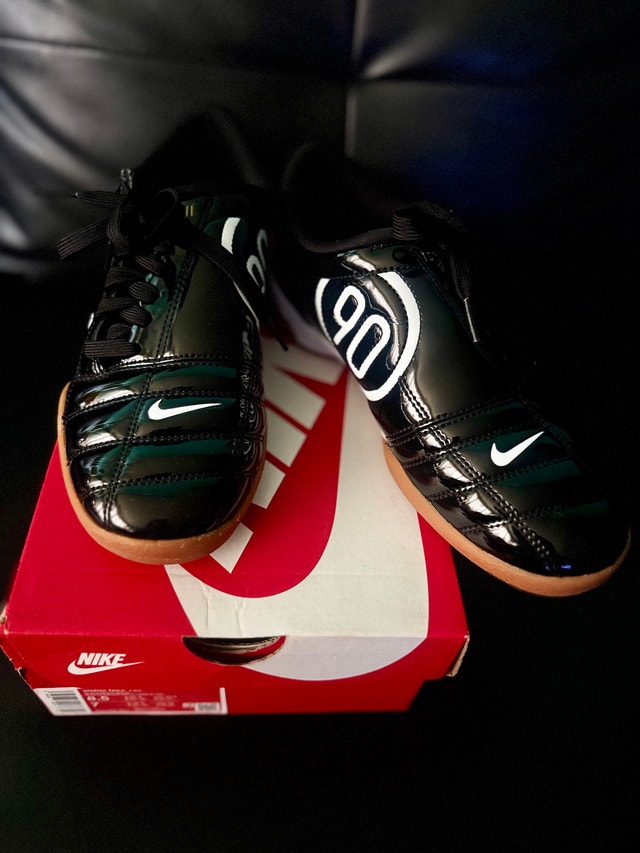 Nike Total 90