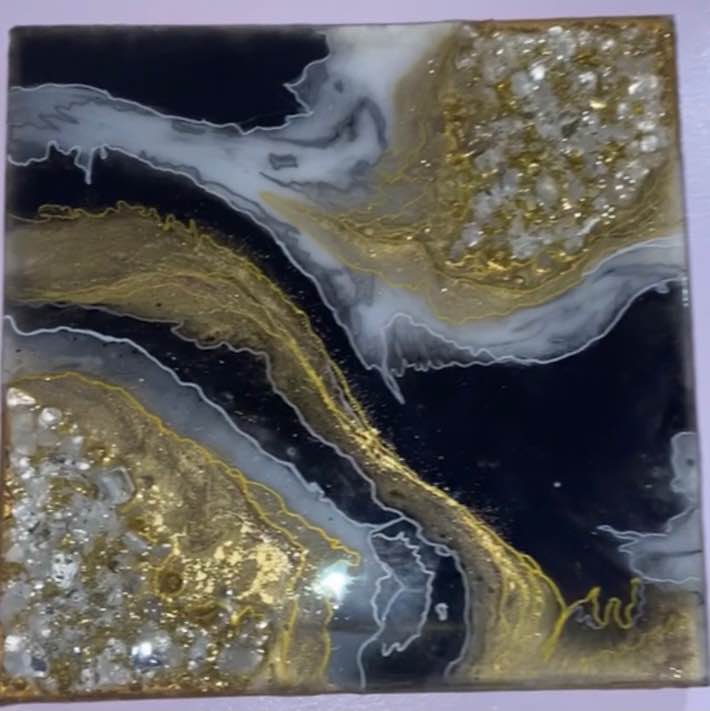 Resin Geode Wall Art 10x10 - photo 2