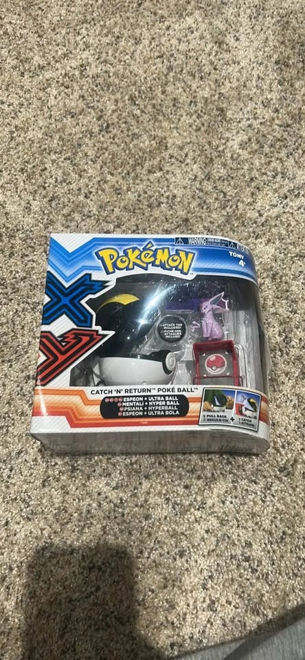 Pokémon Catch “n” Return Poké Ball