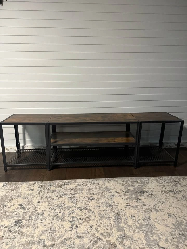 TV stand rustic look - photo 3