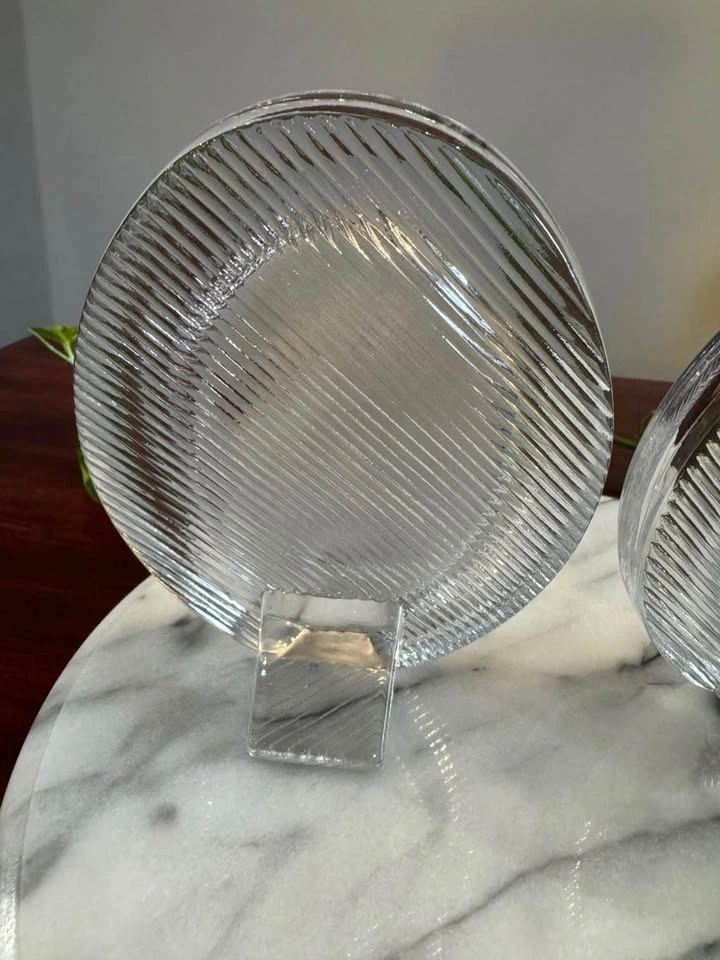 Vintage Glass Oval Picture Frames - Set of Two - photo 5