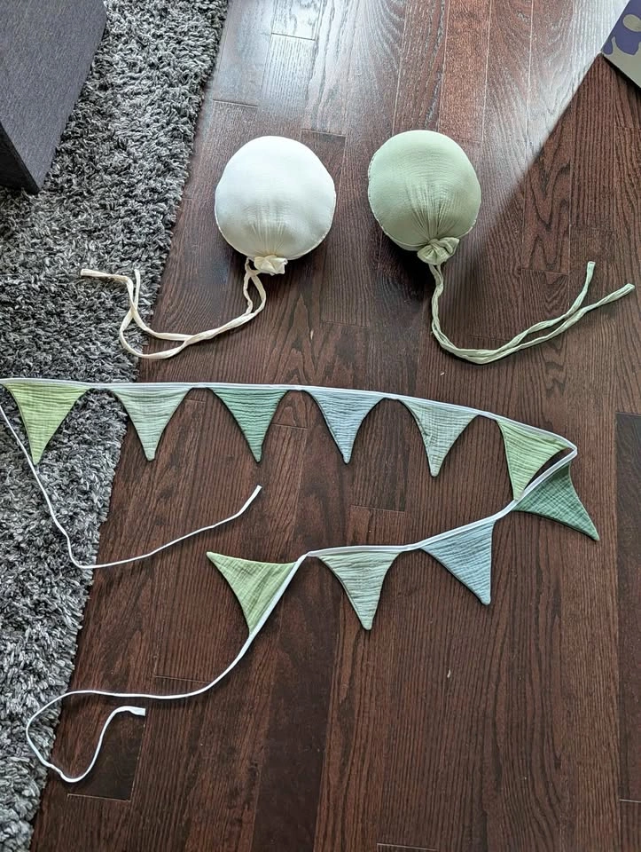 Fabric Balloon and Bunting Nursery Decor Set
