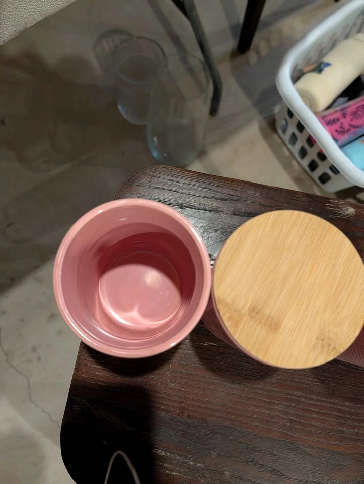 Set of 3 Pink Ceramic Canisters with Bamboo Lids - photo 3