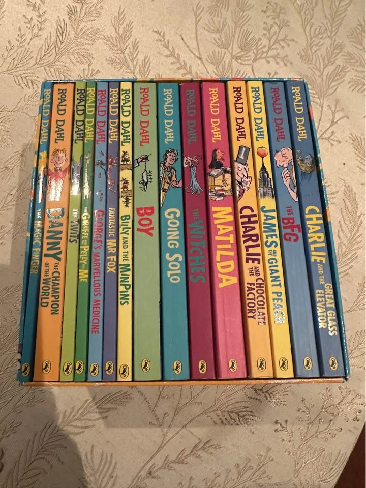 Roald Dahl Collection – 15 Books with Original Box - photo 2