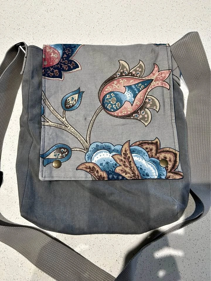 Shoulder Bag