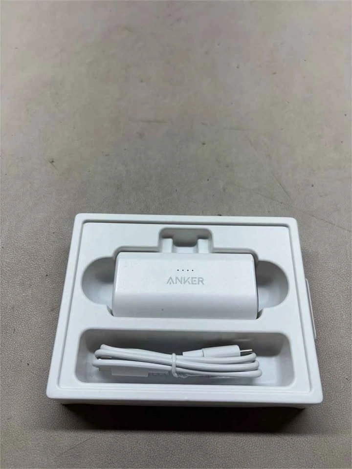 Anker Portable Charger with Built-in Lightning Connector (5,000m - photo 2