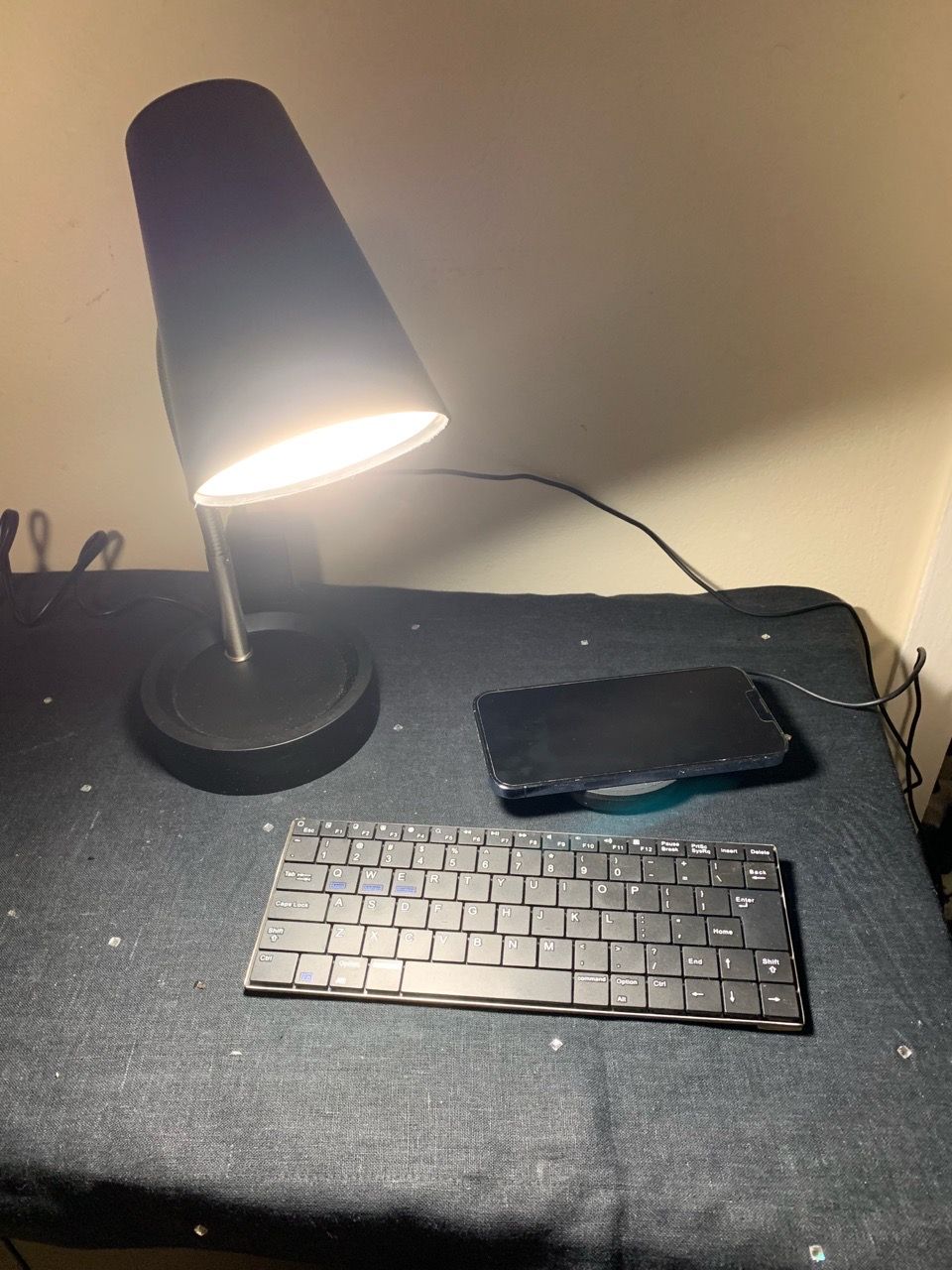 Desk Tech & Power Bundle - Chargers Keyboards Lamps - photo 2
