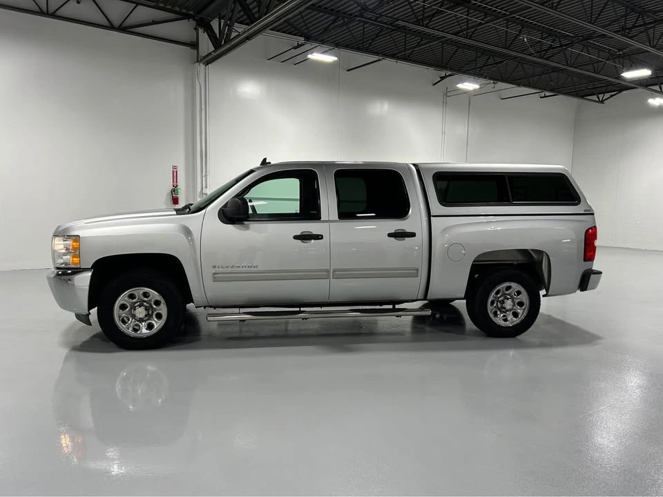 2013 Chevrolet Silverado 1500 LS Crew Cab 4.8L - photo 2
