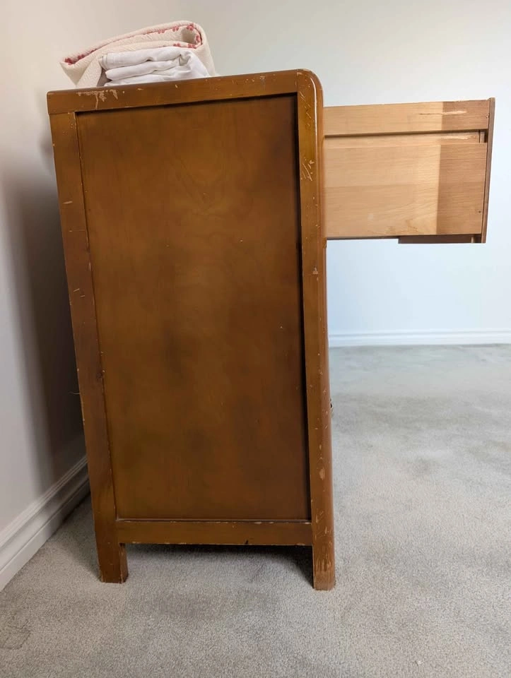 Vintage 6 Drawer Dresser - photo 4