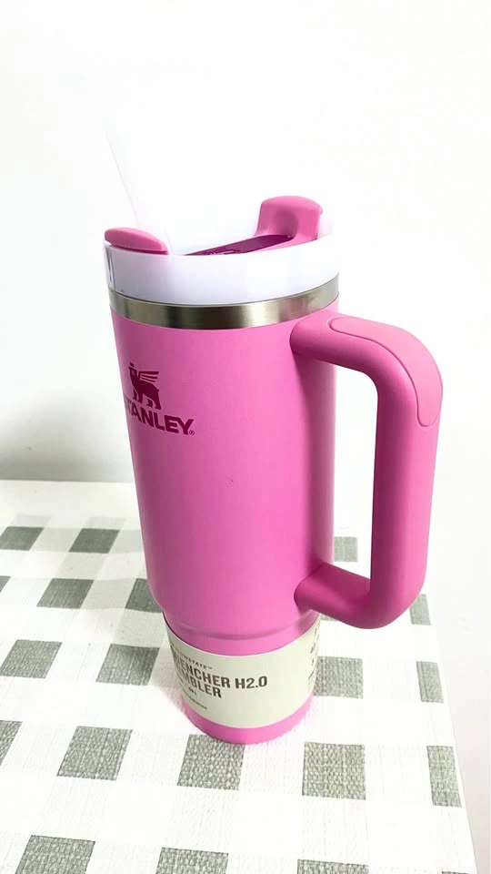 Stanley IceFlow 30oz (887ml) Thermal Mug with Flip-up Straw - photo 2