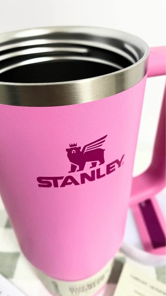 Stanley IceFlow 30oz (887ml) Thermal Mug with Flip-up Straw - photo 3