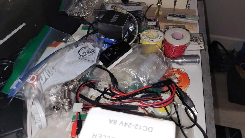 Large Electronics & DIY Parts Lot – Wires, Connectors & More - photo 2
