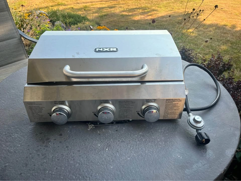NXR 3-Burner Portable Tabletop Gas Grill - photo 5
