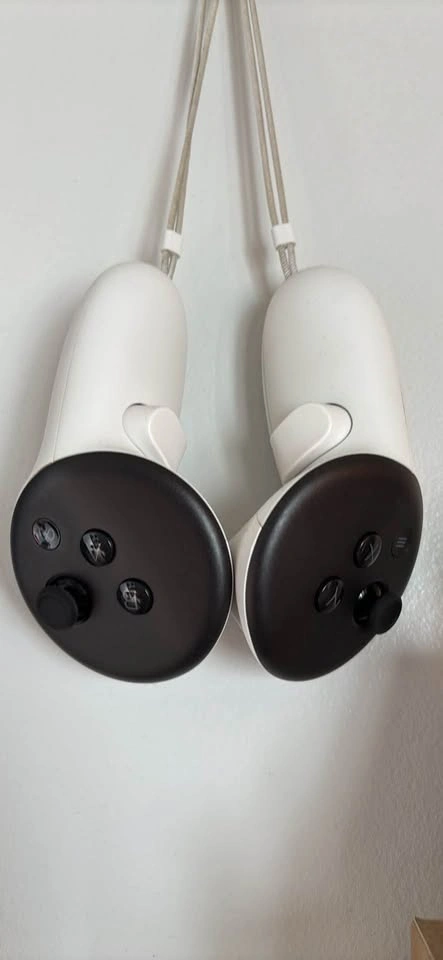 Oculus Meta Quest 3 128GB - photo 3
