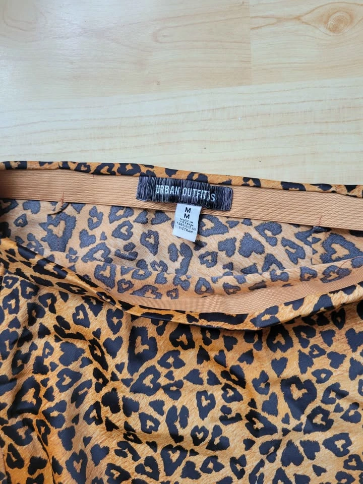 Urban Outfitters Leopard Print Midi Skirt - photo 3