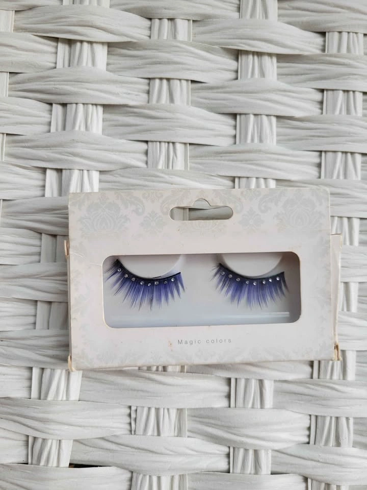 Baci Lingerie Magic Colors Blue Rhinestone Eyelashes - photo 2