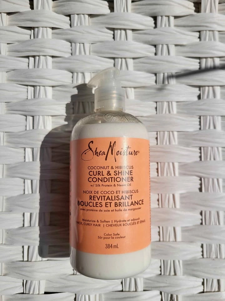 SheaMoisture Coconut & Hibiscus Curl & Shine Conditioner