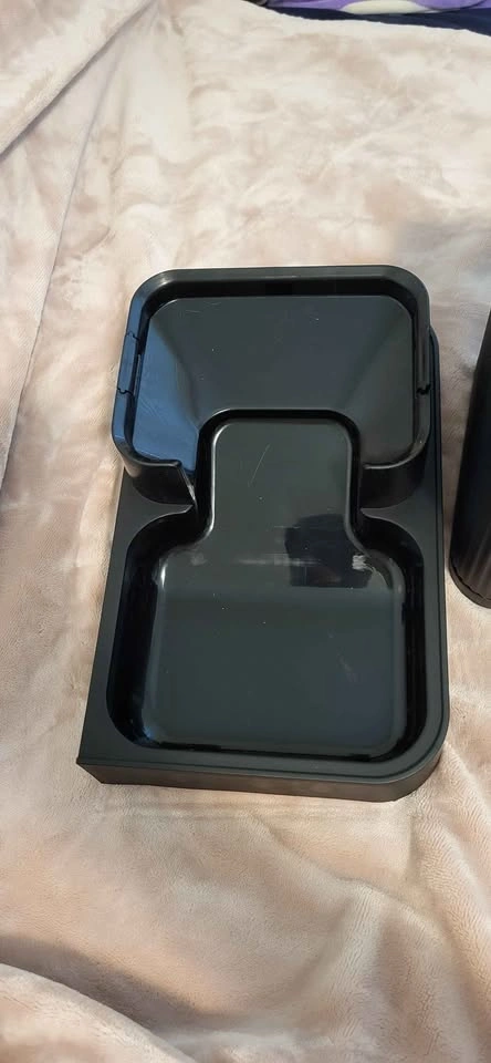 Black falling Pet Feeder - photo 4