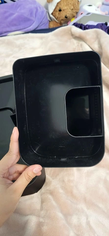 Black falling Pet Feeder - photo 5