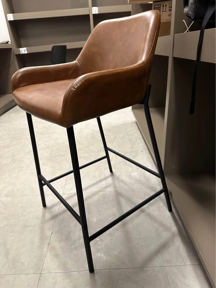 3 Bar stools - photo 2