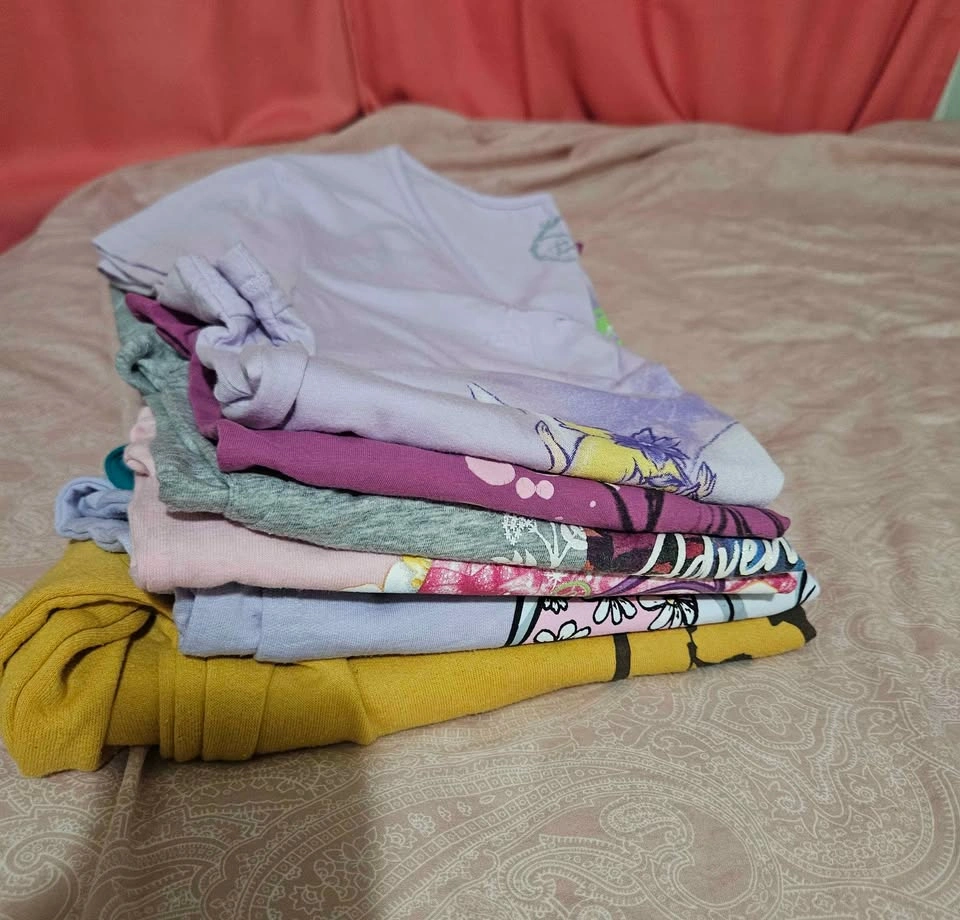 Teen/Ladies Disney 7-piece Bundle - photo 3